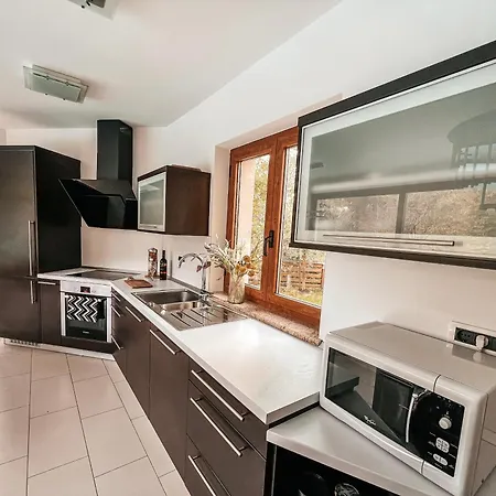 Olive Garden Family With Private Pool Appartement *