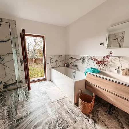 Olive Garden Family With Private Pool