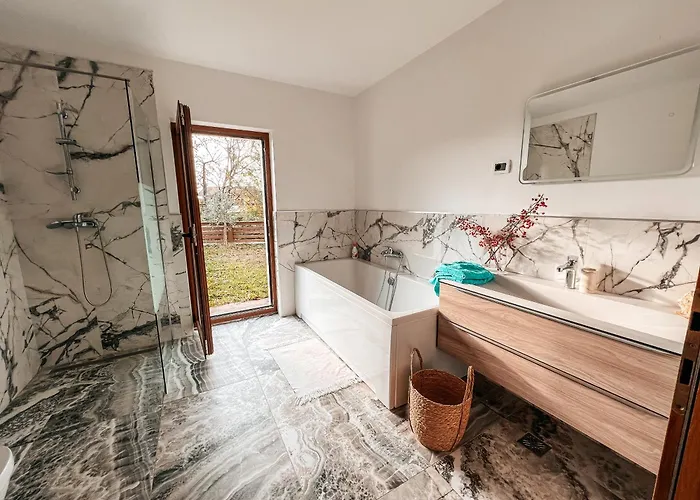 Olive Garden Family With Private Pool