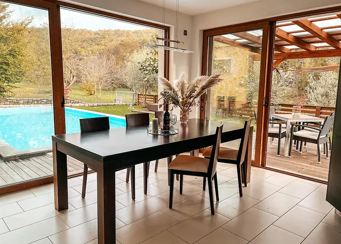 Olive Garden Family With Private Pool Sežana